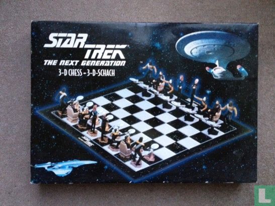 Star Trek - The Next Generation - 3-D Chess - Image 1