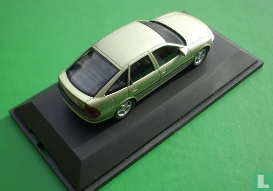 Opel Vectra - Afbeelding 2