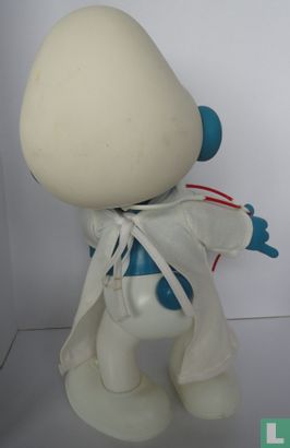 Docter smurf with stethoscope - Image 2