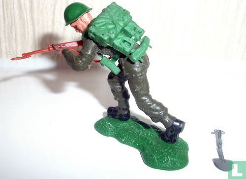 British infantryman  - Image 2