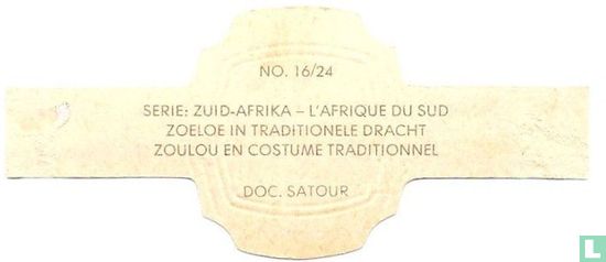 Zoeloe in traditionele dracht - Image 2