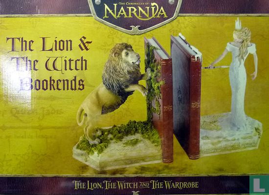 The Lion, the Witch and the Wardrobe Bookends - Image 2