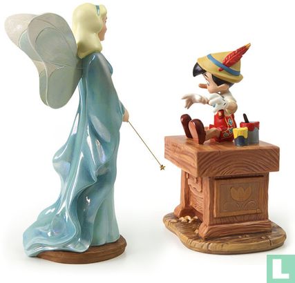 WDCC Pinocchio Blue Fairy & "The Gift of Life is Thine" - Image 3