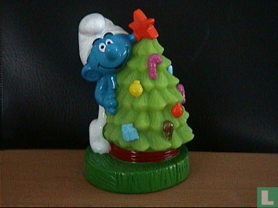 Smurf with Christmas tree