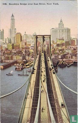 Brooklyn Bridge over East River - Bild 1