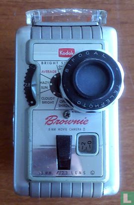 Brownie movie camera II (versie 2) - Bild 1