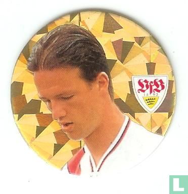 VfB Stuttgart  Fredi Bobic (goud)  - Bild 1