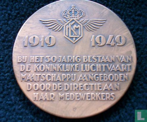 30 Jaar bestaan van KLM. Uitgereikt aan Personeel - Afbeelding 2