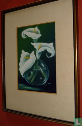 Arums in glass vase - Image 1