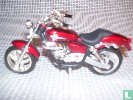 Honda Magna - Bild 1