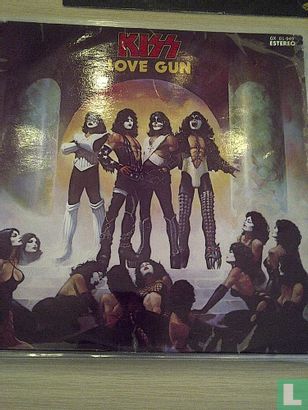 Love gun - Image 1