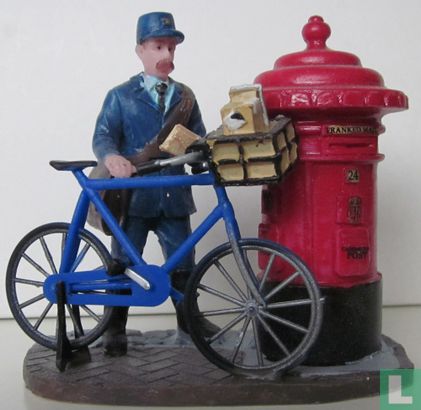 Briefträger mit Fahrrad