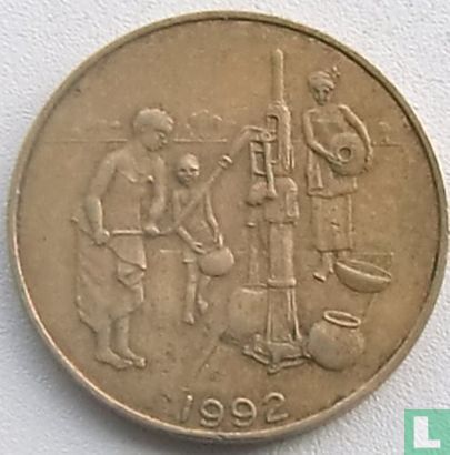États d'Afrique de l'Ouest 10 francs 1992 "FAO" - Image 1