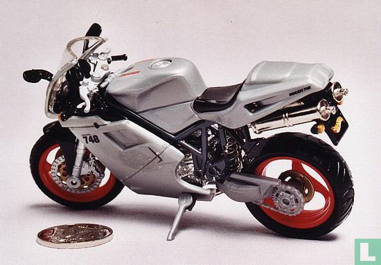 Ducati 748 - Afbeelding 2