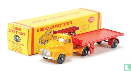 Bedford Articulated Flat Truck - Image 1