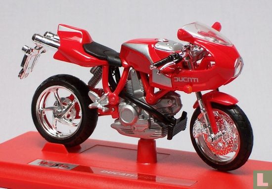 Ducati MH900E - Image 1