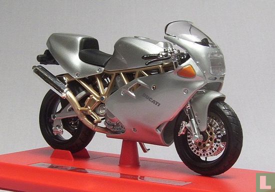 Ducati Supersport 900FE - Image 1