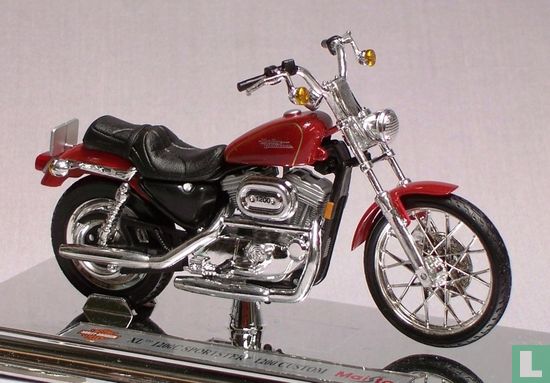 Harley-Davidson 1997 XL 1200C Sportster Custom - Image 1