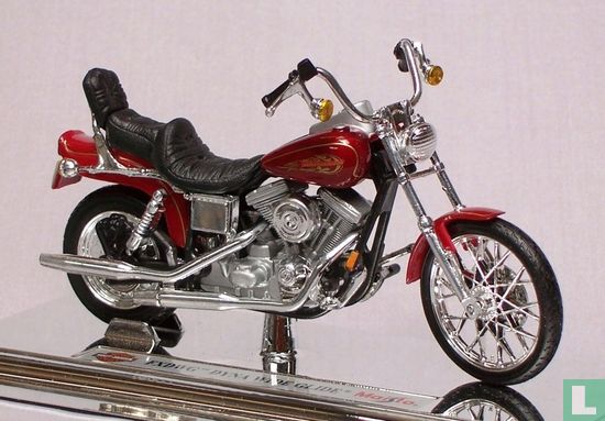 Harley-Davidson FXDWG Dyna Wide Glide - Image 1