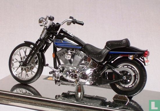 Harley-Davidson 1997 FXSTSB Bad Boy - Image 2