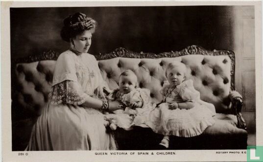 Queen Ena ~with children~