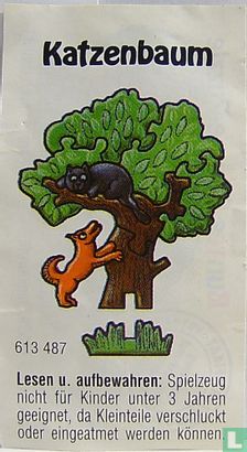 Tree with cat and dog - Image 3