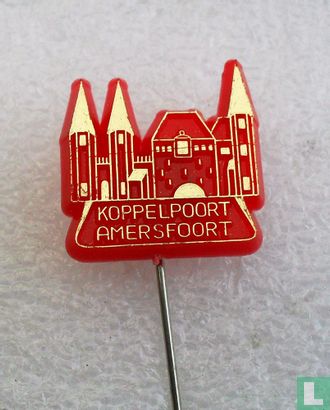 Koppelpoort Amersfoort [gold on red]