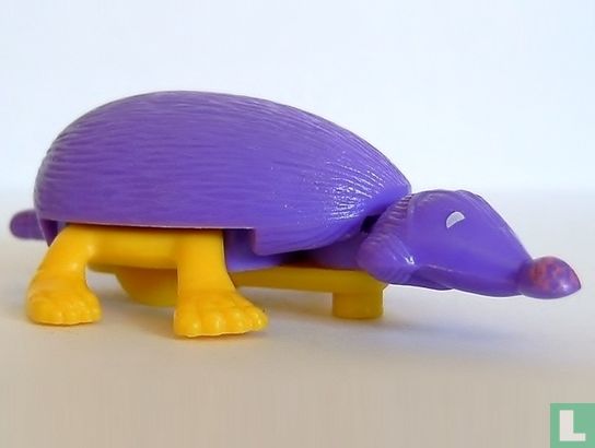 Mole (purple) - Image 1