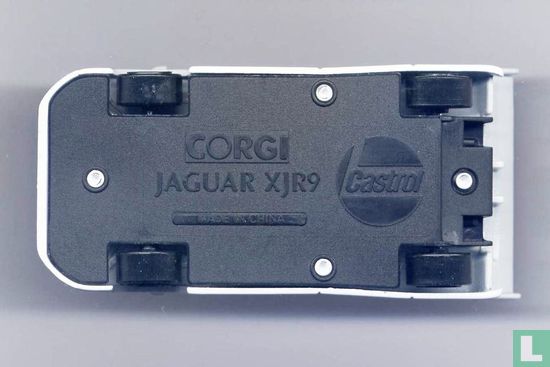 Jaguar XJR-9D - Image 3