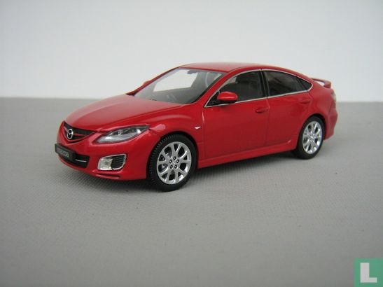 Mazda 6 - Afbeelding 1