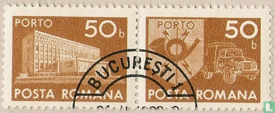 Postkantoor, postembleem en postvoertuig