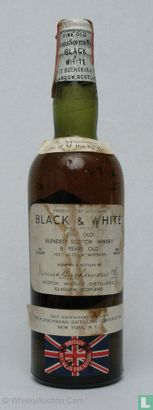 Black & White 8 y.o. Fine Old Blended Scotch Whisky