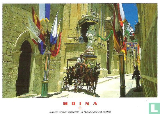 Mdina. A horse-drawn 'karrozzin' in Malta's ancient capital