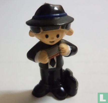 Boy with harmonica - Image 1