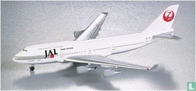 JAL - 747-400 (01)