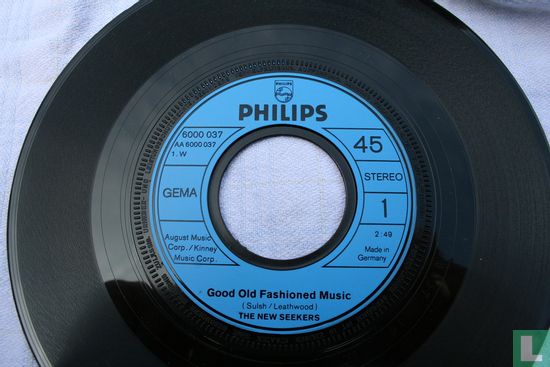 Good Old Fashion Music - Bild 3