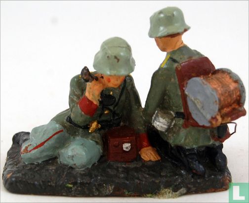 Soldaten mit Feld Telefon  - Bild 1