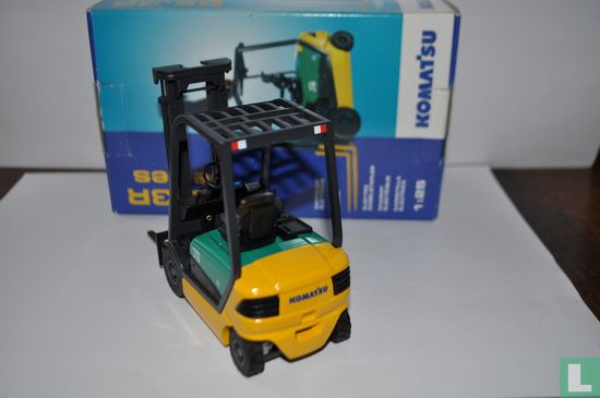 Komatsu BE-3R - Bild 2