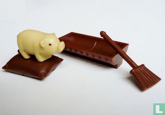 Pig with Manger - Image 1