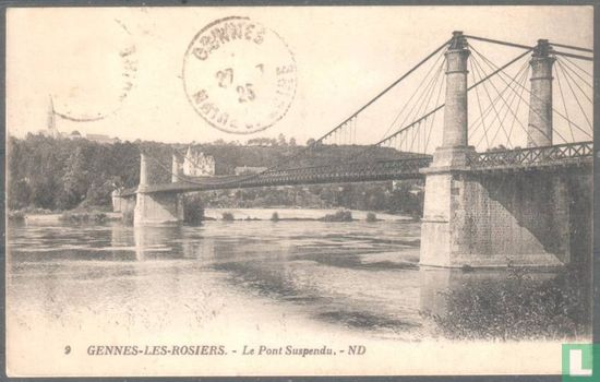 Gennes-les-Rosiers, Le Pont Suspendu