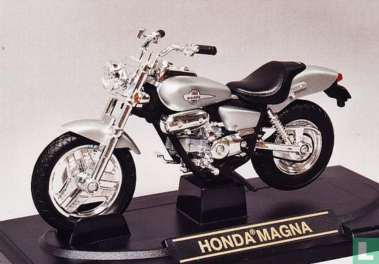 Honda Magna - Bild 1