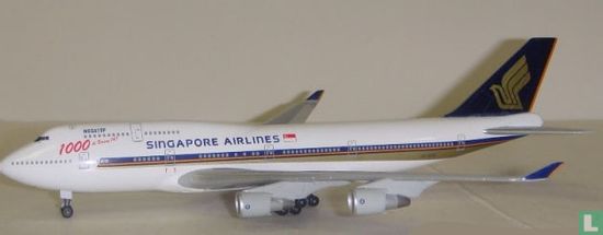 Singapore AL -747-412 "Megatop"