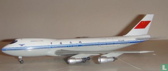 China Air Force - 747-2J6B