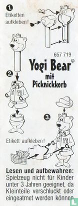 Yogi Bear with picnic basket - Image 3