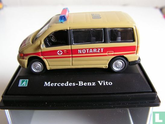 Mercedes-Benz Vito 'Notarzt'