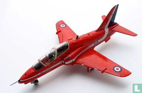 RAF - T.1A Hawk "The Red Arrows" Scampton Lincs 2005