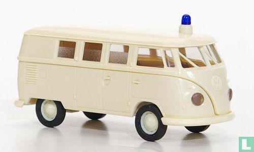 Volkswagen Transporter T1b Ambulance