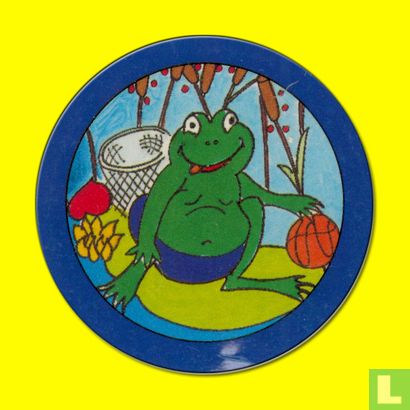 Frog with basketball - Image 1