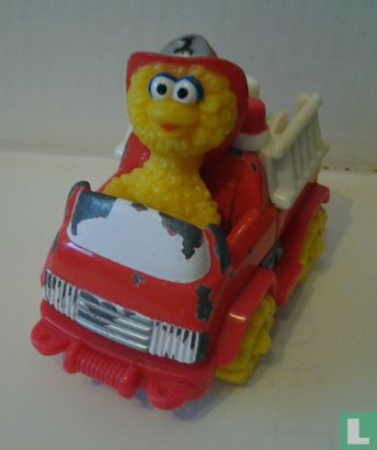 Big Bird in brandweerauto - Afbeelding 1
