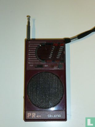 Selena 401 FM/AM pocket radio